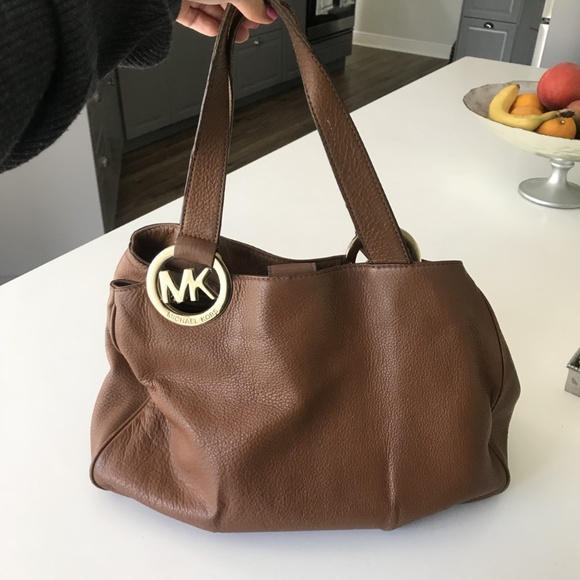 *Auth* Brown Michael Kors bag - Picture 2 of 6